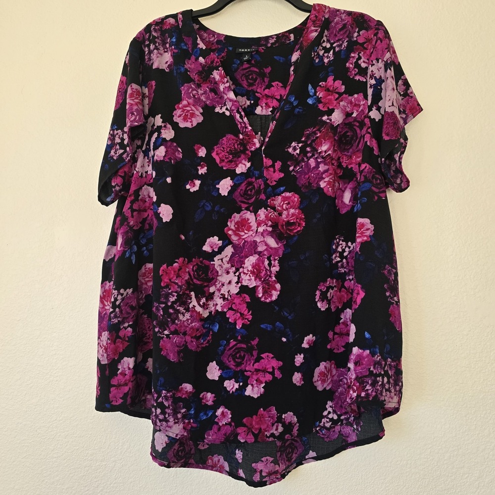 Torrid Women Plus Sz 1XL Black Moody Floral Print Tunic Top Flowy Lagenlook Chic